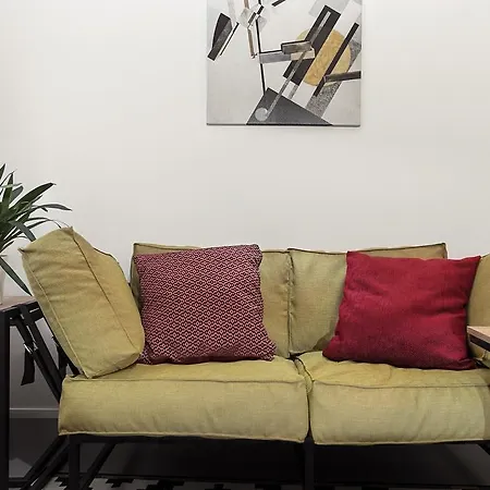 Apartament Maya *