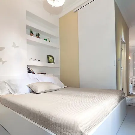 Apartment Maya