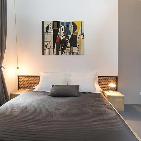 Apartament Maya *