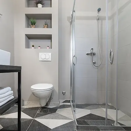 Apartament Maya